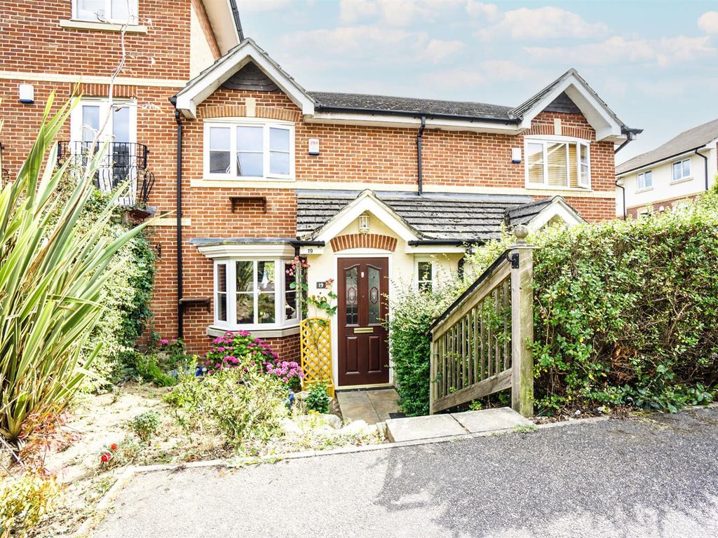 3 bed terraced house for sale in Lydd Close, St. LeonardsOnSea TN38