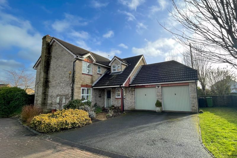 4 bed detached house for sale in Broadwell, Coleford, Gloucestershire
