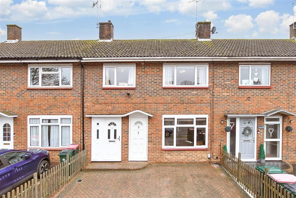 3 bed terraced house for sale in Gainsborough Road, Crawley, West