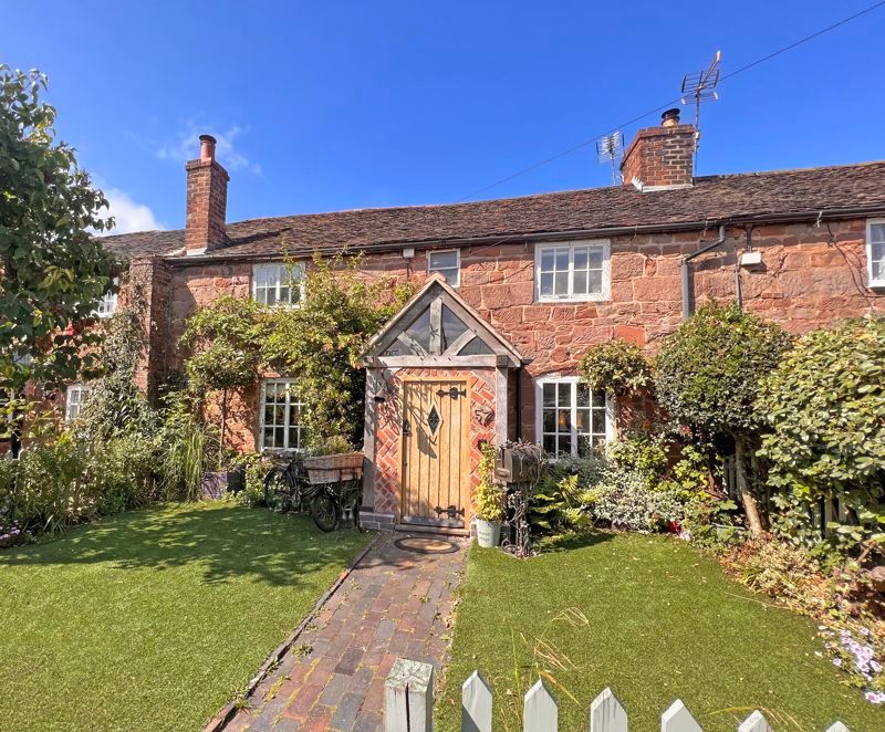2 bed cottage for sale in Alveley, Bridgnorth WV15, £345,000 Zoopla