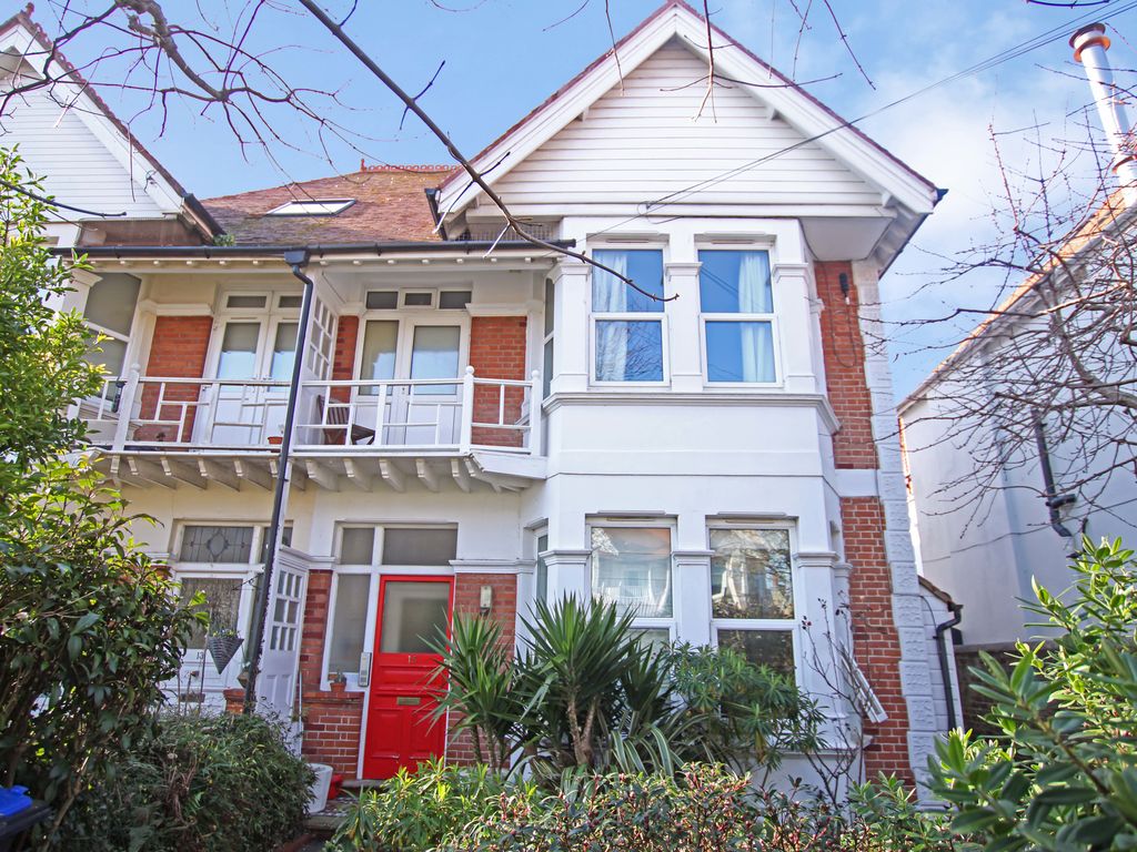 2 bed flat for sale in St. Road, Worthing BN11 Zoopla