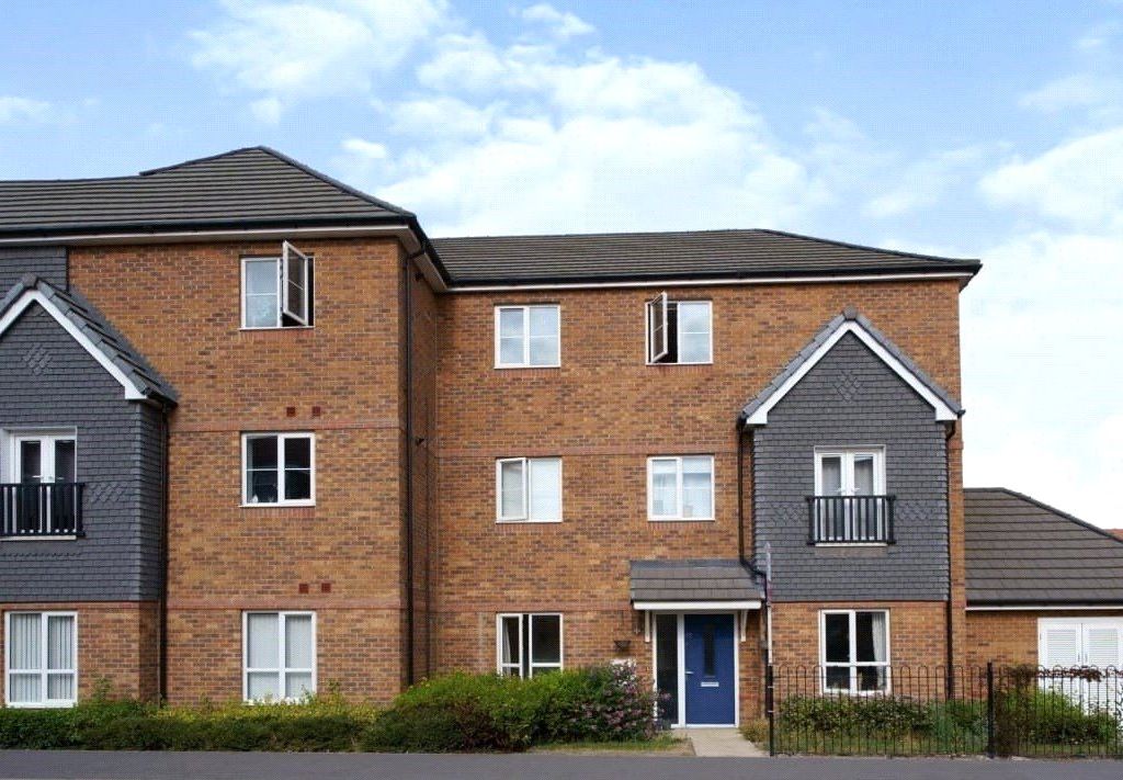 2 bed flat for sale in Greenwood Way, Harwell, Didcot, Oxfordshire OX11