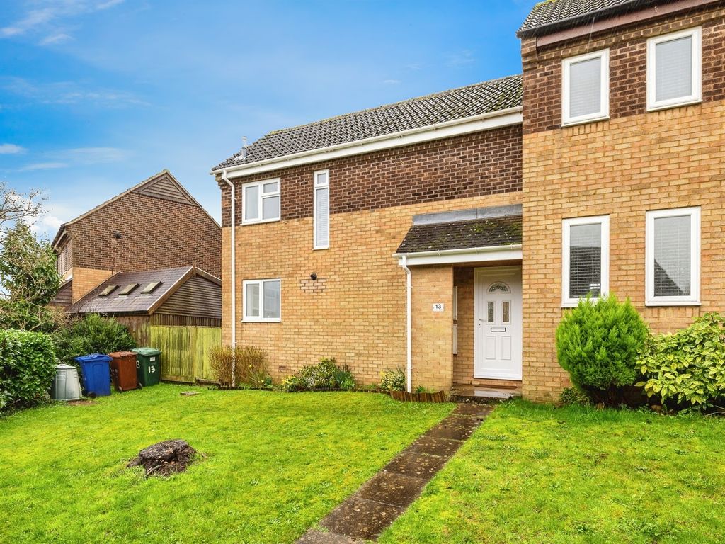 2 bed semidetached house for sale in Syringa Walk, Banbury OX16, £