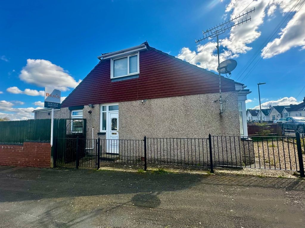 2 bed bungalow for sale in Lansdowne Avenue, Waterlooville PO7, £335,000 Zoopla