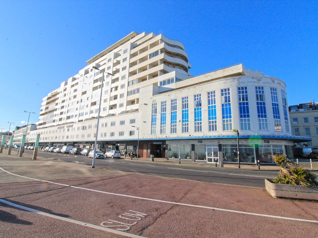 1 bed flat for sale in Marine Court, St LeonardsOnSea TN38 Zoopla