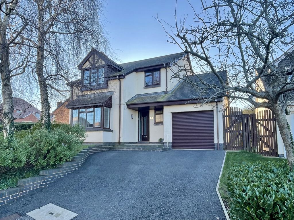 4 bed detached house for sale in Steeple Drive, Alphington EX2, £550,000 Zoopla