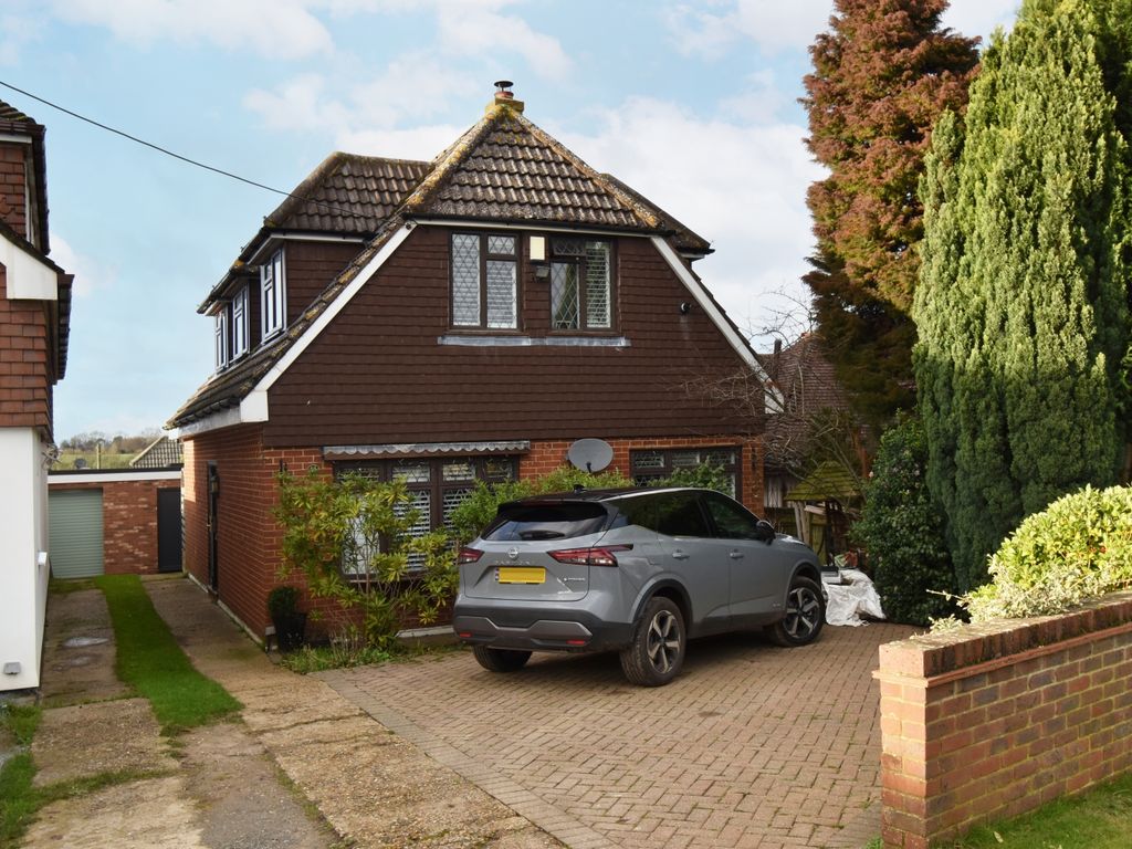 3 bed detached house for sale in Hazelwood Road, Cudham, Sevenoaks TN14