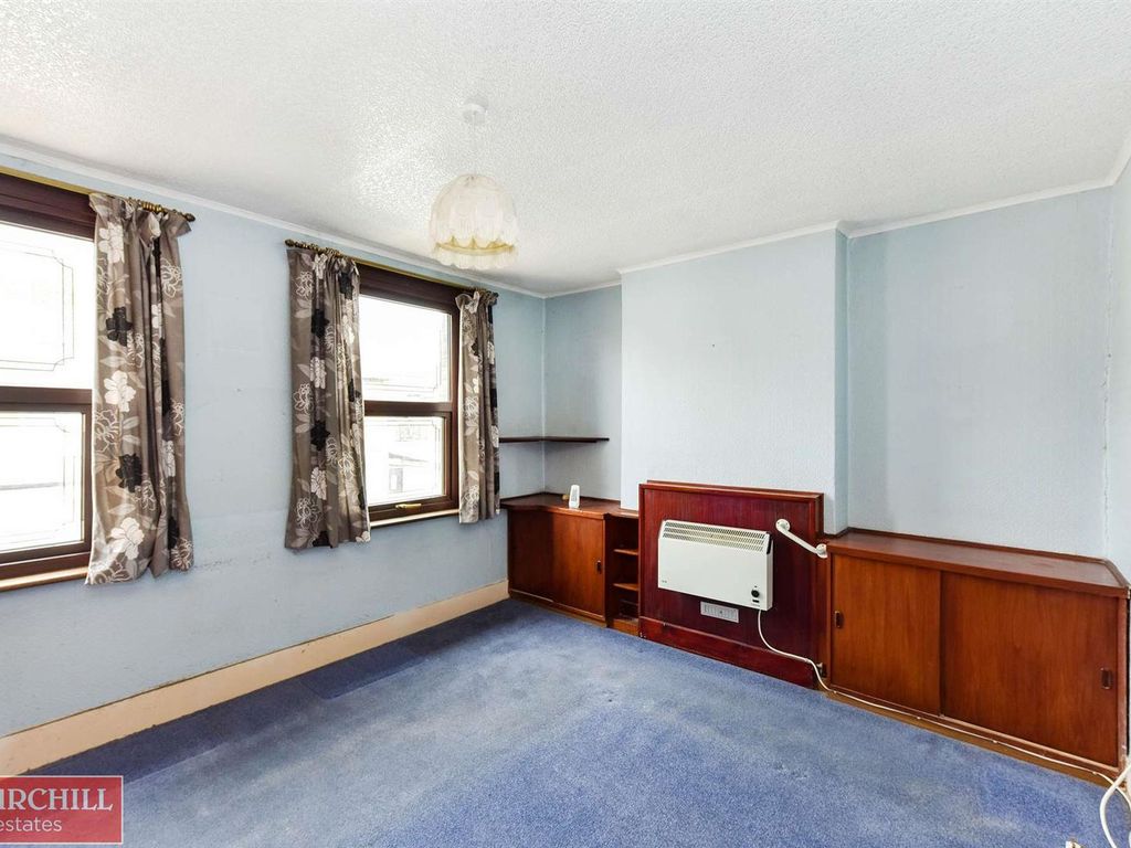 3 bed property for sale in Gloucester Road, Walthamstow E17 Zoopla