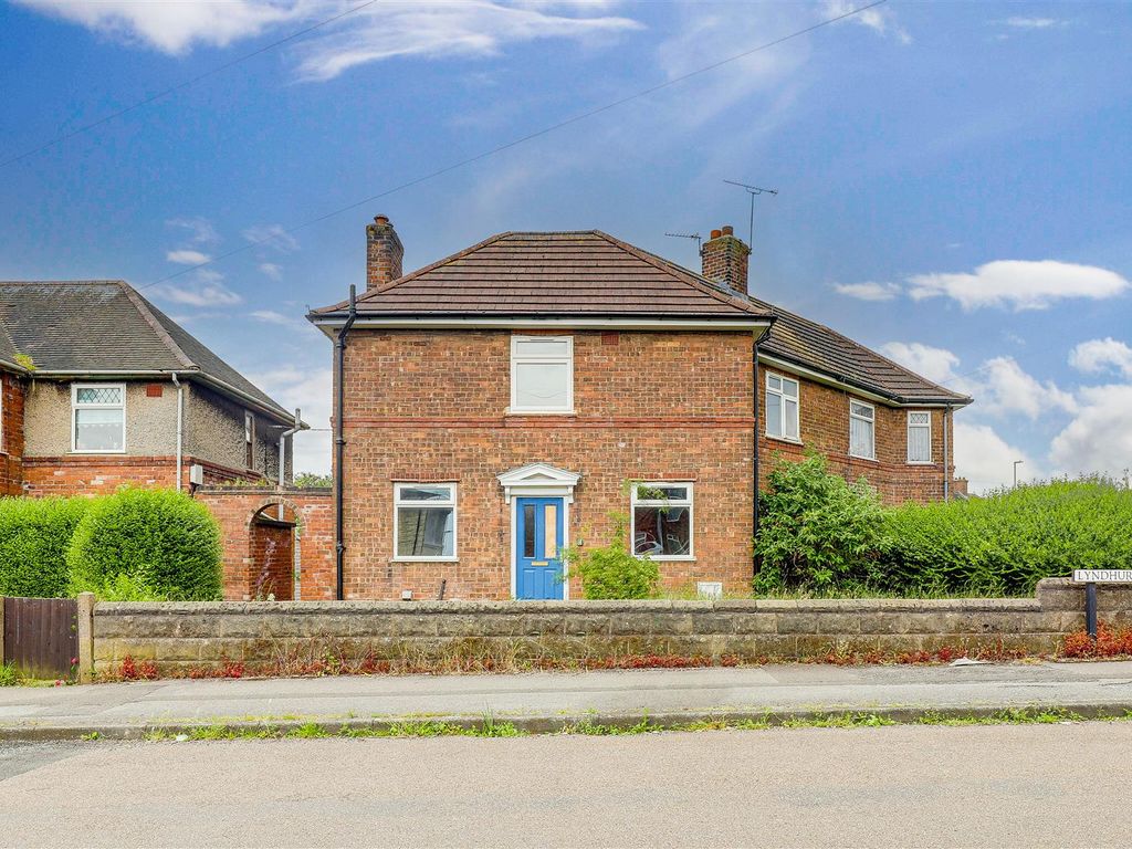 3 bed end terrace house for sale in The Crescent, Blidworth, Mansfield, Nottinghamshire NG21, £