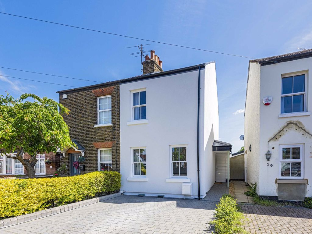 3 bed semidetached house for sale in Swan Road, Feltham TW13 Zoopla