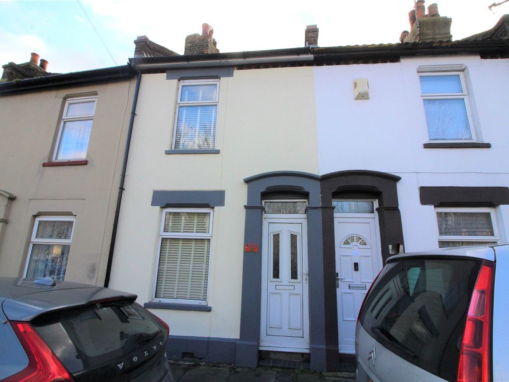 2 bed terraced house to rent in Dover Road East, Gravesend DA11 Zoopla