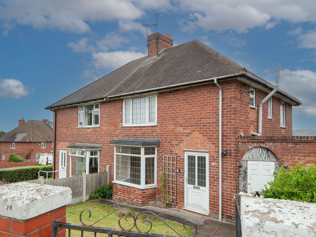 3 bed semidetached house for sale in South Crescent, Duckmanton S44