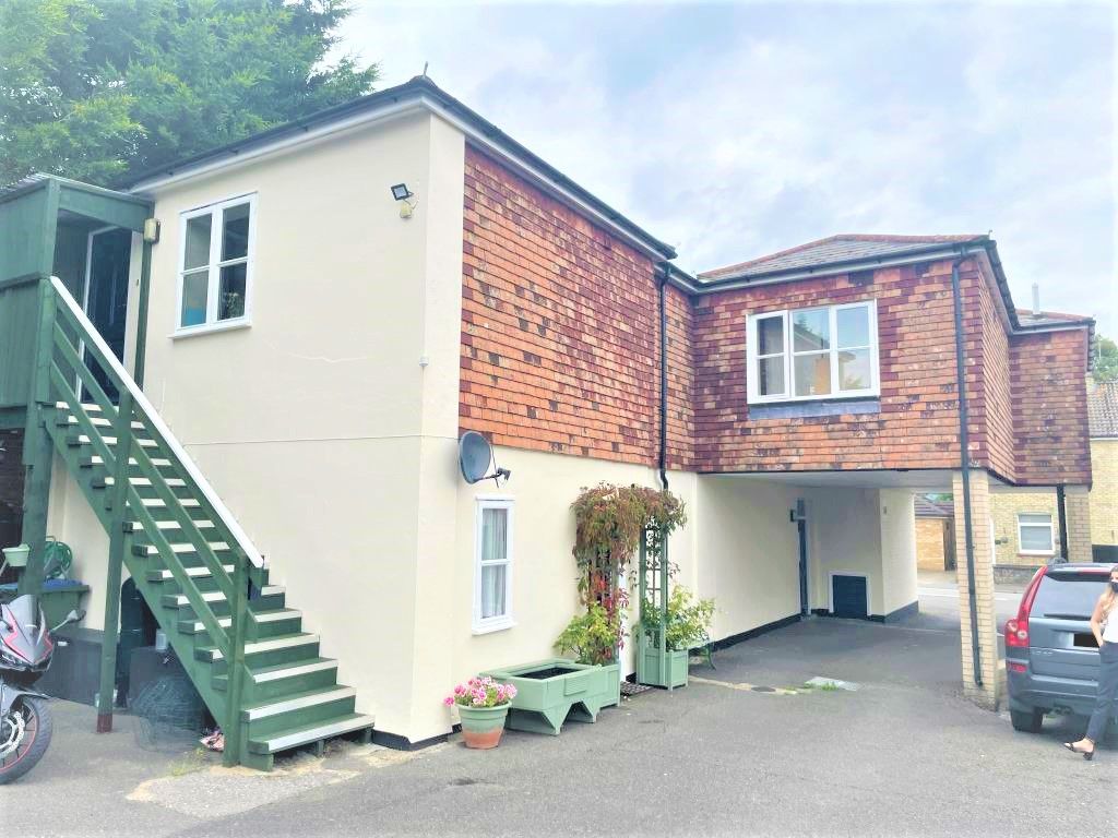 Studio to rent in London Road, Dunton Green, Sevenoaks TN13 Zoopla