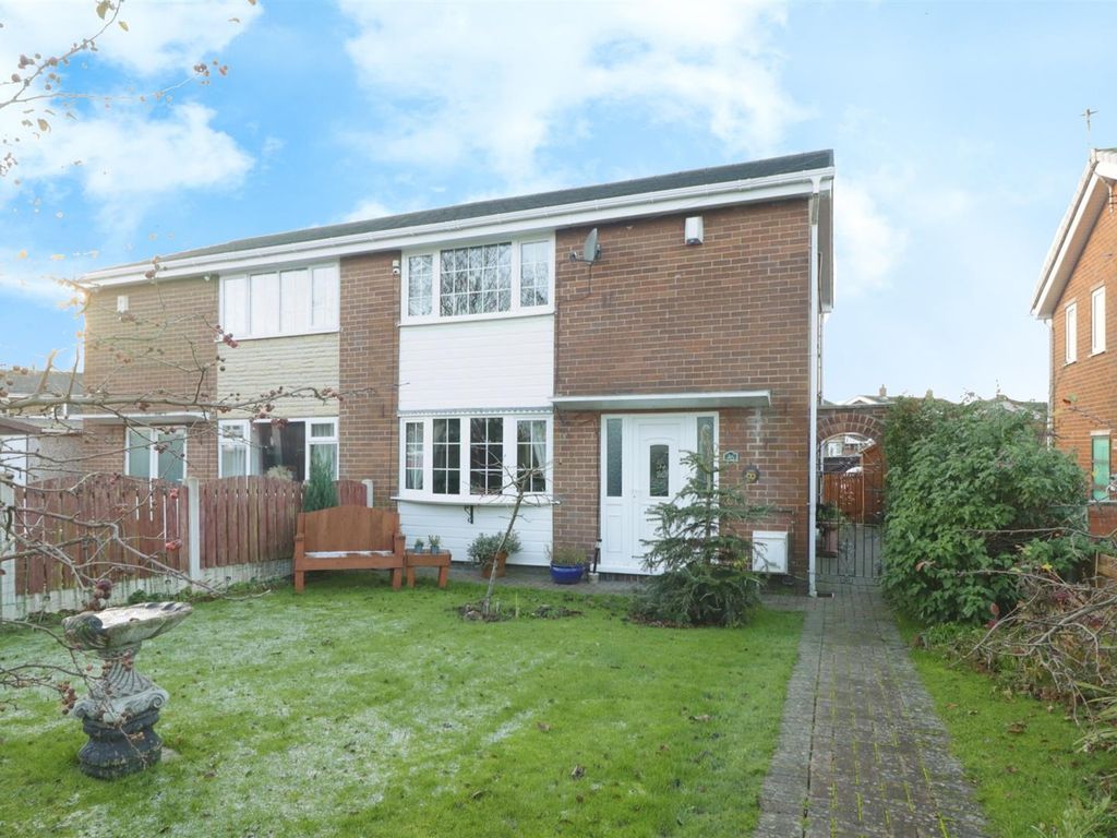 3 bed semidetached house for sale in Southfield Lane, Thurnscoe