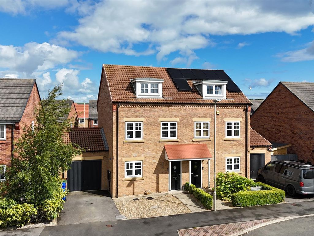 3 bed semidetached house for sale in Redfield Way, Eastfield, Scarborough YO11, £235,000 Zoopla