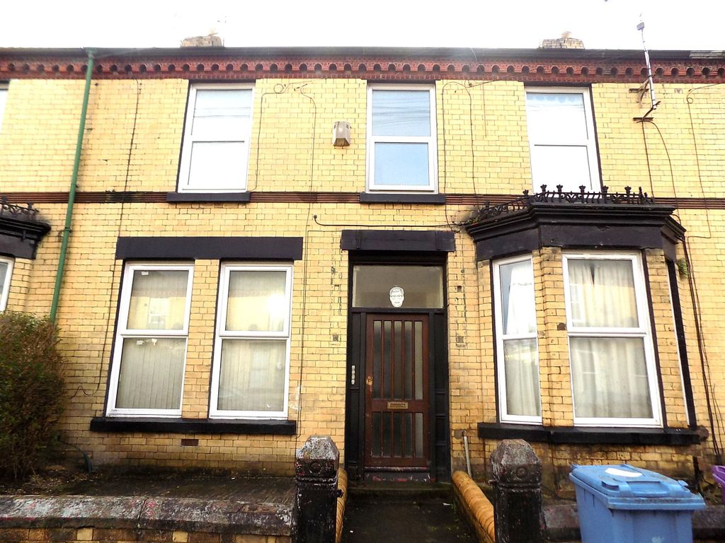 1 bed flat to rent in Flat 4, 35 Hawarden Avenue, Liverpool L17, £595