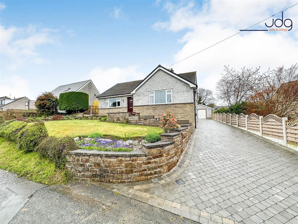3 bed detached bungalow for sale in Arrow Lane, Halton, Lancaster LA2