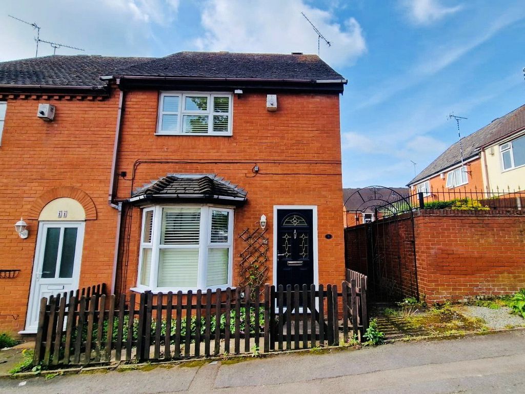 3 bed semidetached house for sale in North Street, Atherstone