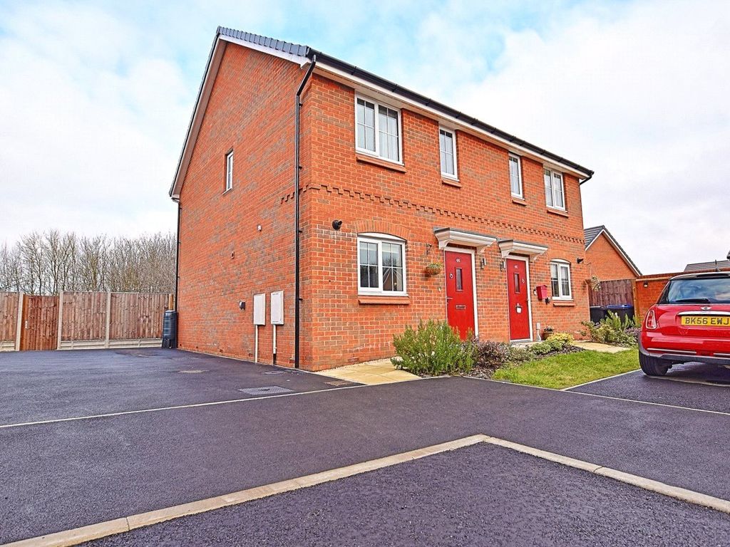 2 bed semidetached house for sale in Hill Fort Close, West Hunsbury