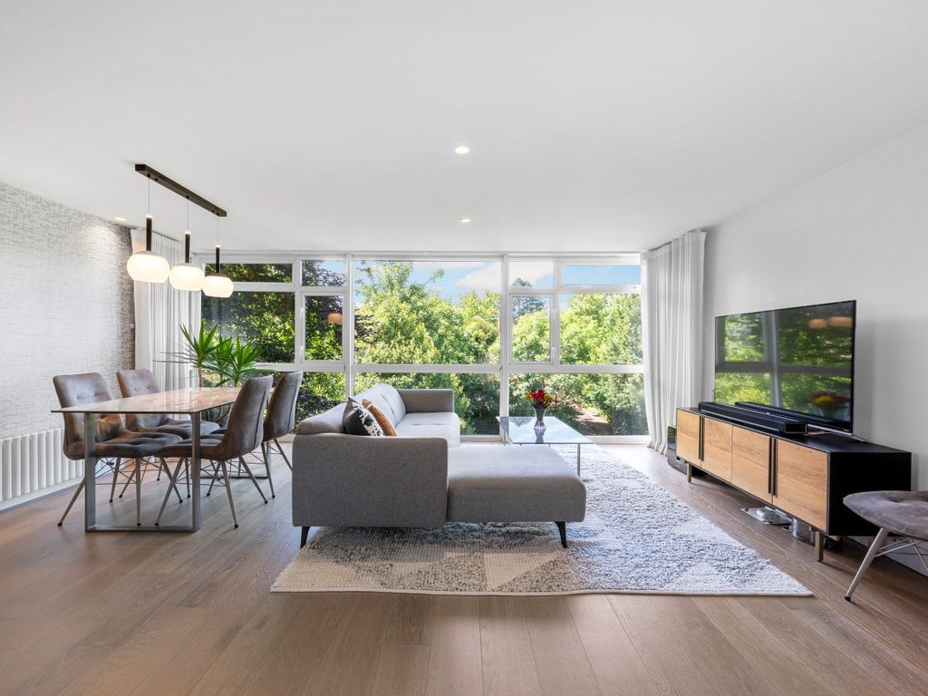 2 bed flat for sale in The Firs, 10 Palace Road, East Molesey, Surrey