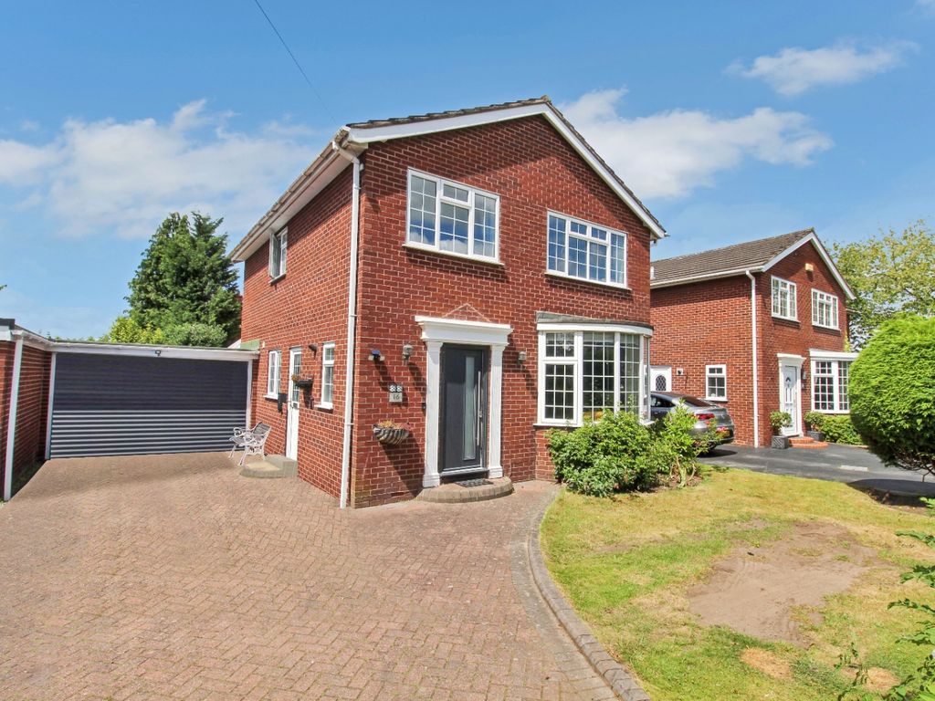 4 bed detached house for sale in Richmond Close, Elworth, Sandbach CW11