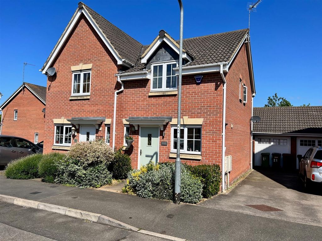 2 bed property for sale in Wilkie Road, Wellingborough NN8 Zoopla