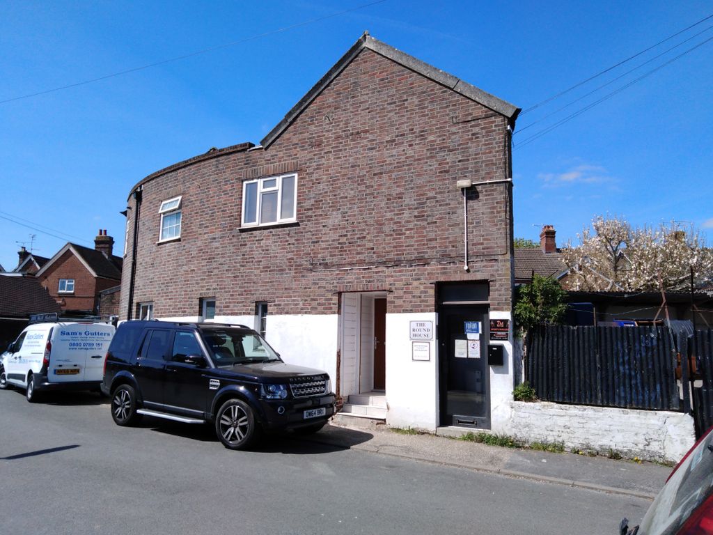 Office to let in Dormans Park Road, East Grinstead RH19 Zoopla