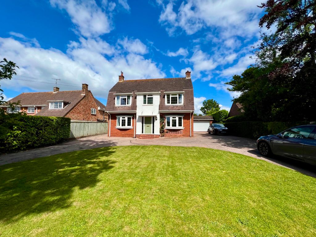 4 bed detached house for sale in Salterton Road, Exmouth EX8, £895,000