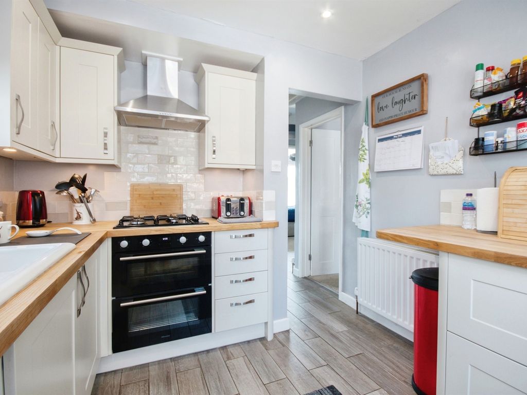 2 bed semidetached bungalow for sale in Coppice Avenue, Ferndown BH22