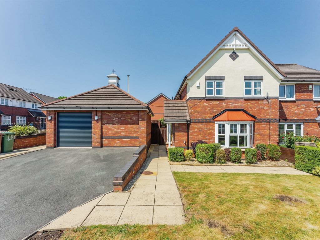 3 bed semidetached house for sale in Wellington Road, Bebington