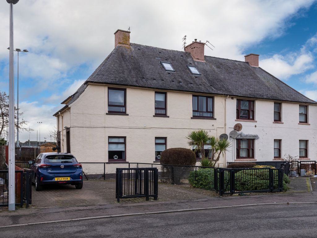 3 bed flat for sale in 156 Northfield, Tranent EH33, £169,995 Zoopla