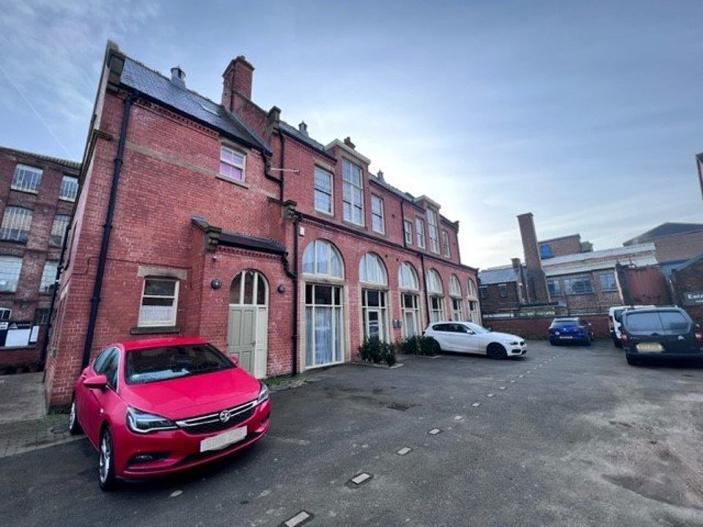 3 bed flat to rent in Stanhope Street, Long Eaton NG10, £845 pcm Zoopla