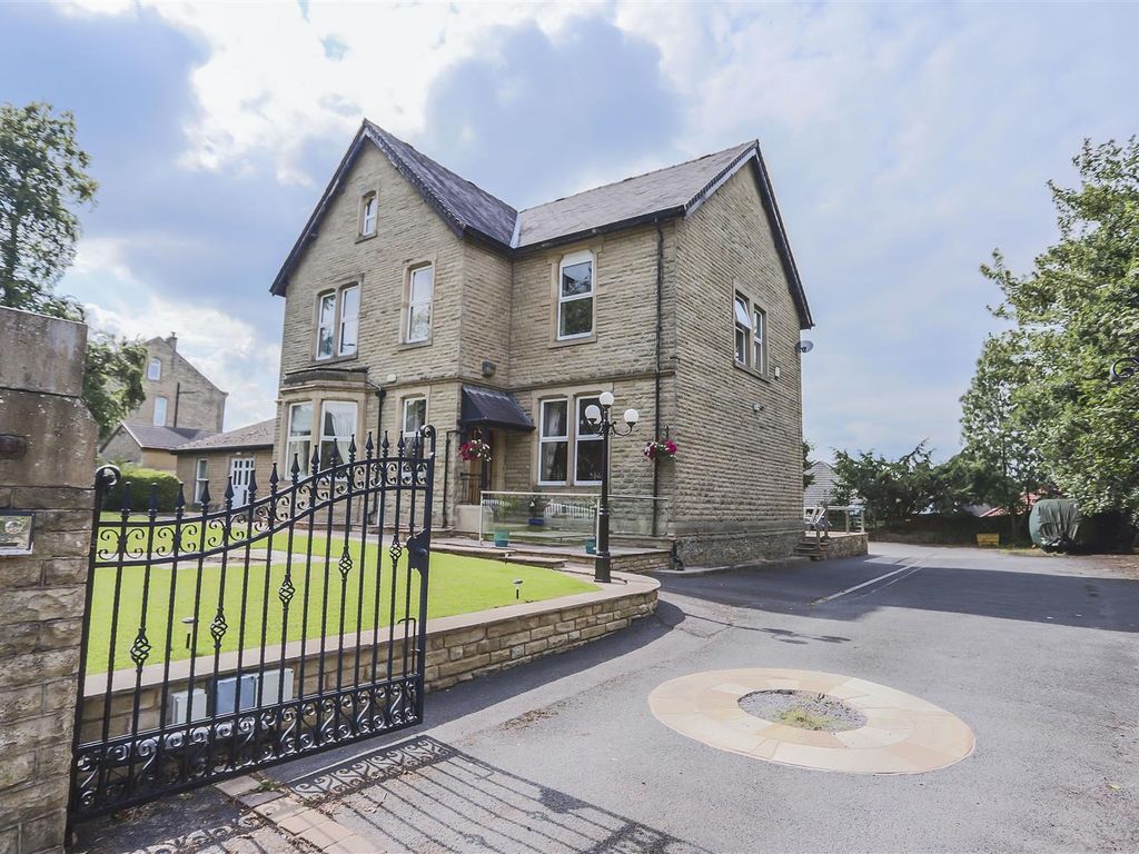 5 bed detached house for sale in Blackburn Road, Rishton, Blackburn BB1