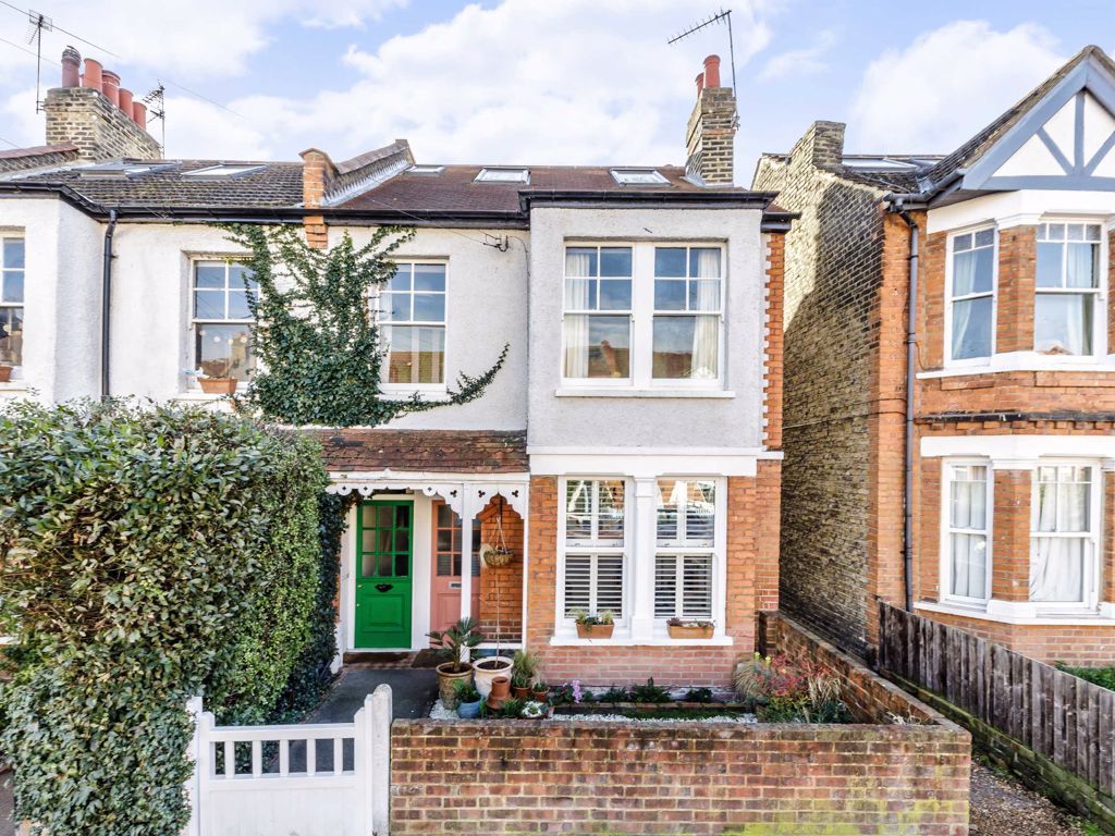 3 bed for sale in Godstone Road, St Margarets, Twickenham