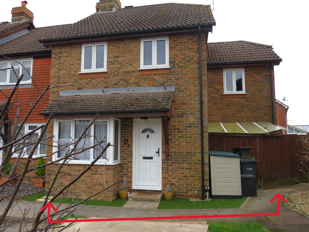3 bed end terrace house for sale in Tanners Field, Amesbury, Salisbury