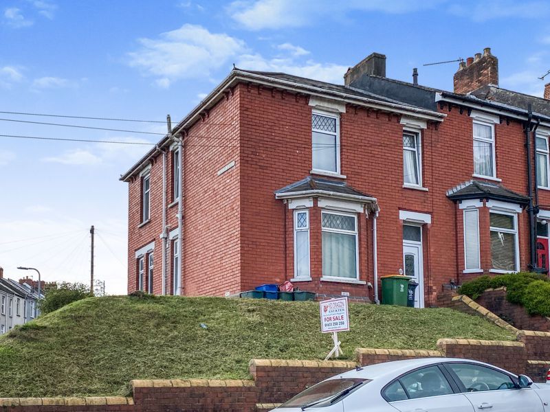 5 bed terraced house for sale in Barrack Hill, Newport NP20 Zoopla
