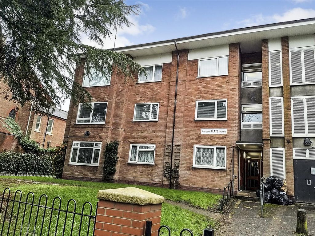 2 bed flat for sale in Alcester Road South, Kings Heath, Birmingham B14