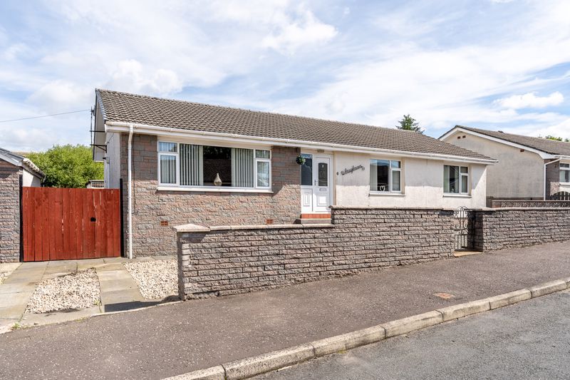 4 bed detached bungalow for sale in Gateside Road, Dalmellington, Ayr