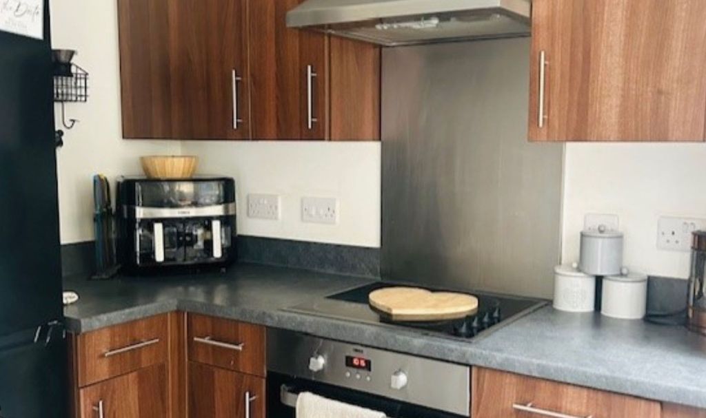 3 bed semidetached house for sale in Desmond Rochford Way,