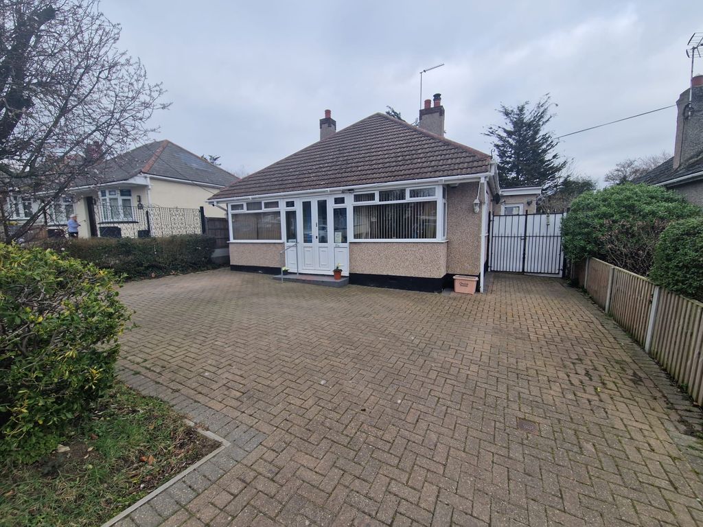 3 bed detached bungalow for sale in Ramsay Drive, Vange, Basildon SS16