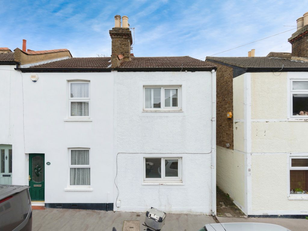 2 bed end terrace house for sale in Love Lane, South Norwood SE25, £