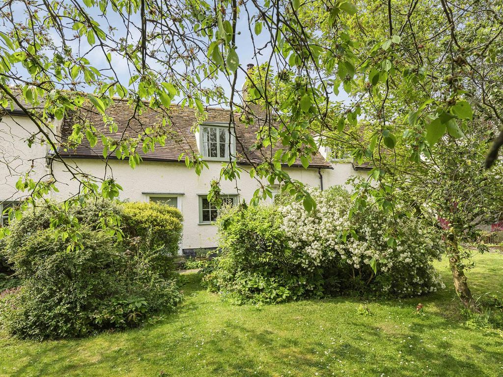 4 bed semidetached house for sale in West Wratting Road, Balsham