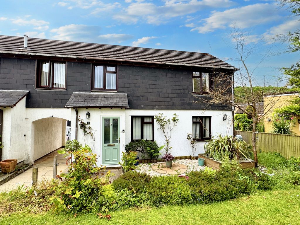 2 bed link detached house for sale in Laburnum Court, Abbotskerswell