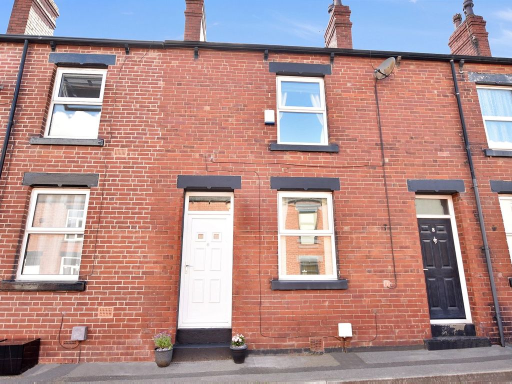 2 bed terraced house for sale in Woodland Crescent, Rothwell, Leeds