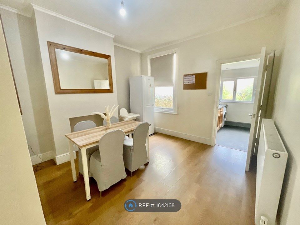 3 bed terraced house to rent in Alvaston, Alvaston, Derby DE24, £1,095 pcm Zoopla