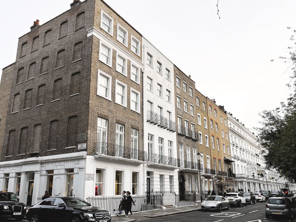 5 bed terraced house for sale in Cadogan Place, Belgravia, London SW1X, £6,500,000 Zoopla