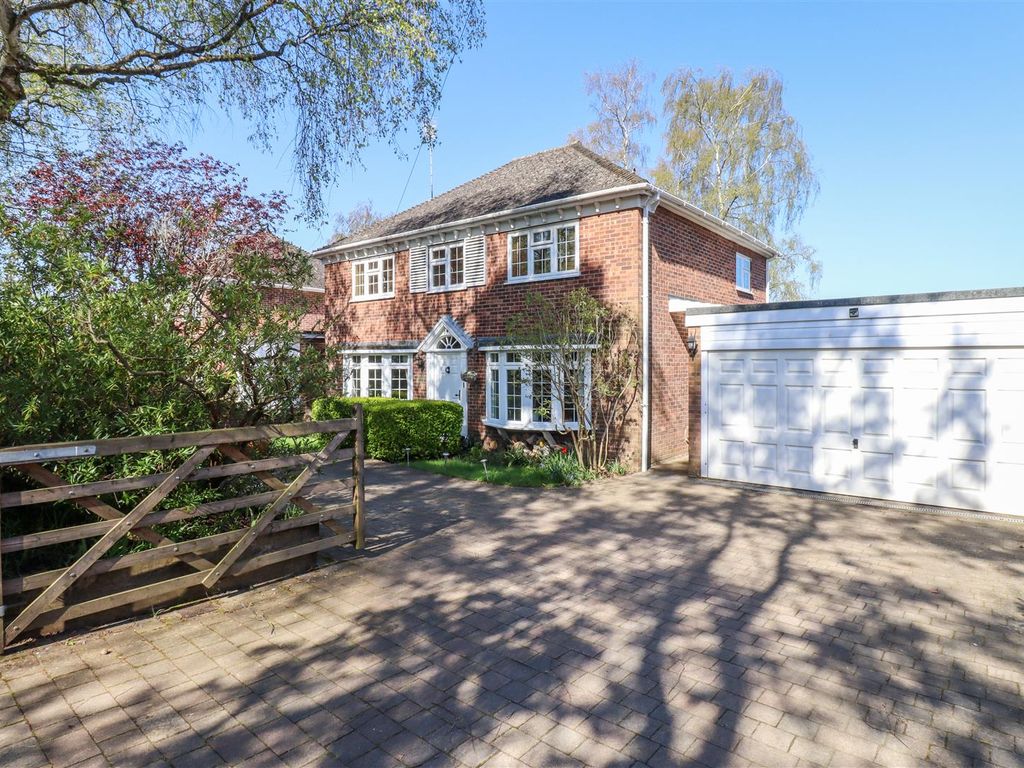 4 bed detached house for sale in Award Road, Church Crookham, Fleet