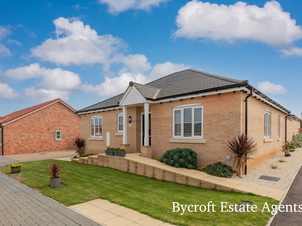 3 bed detached bungalow for sale in Ash Drive, Martham, Great Yarmouth