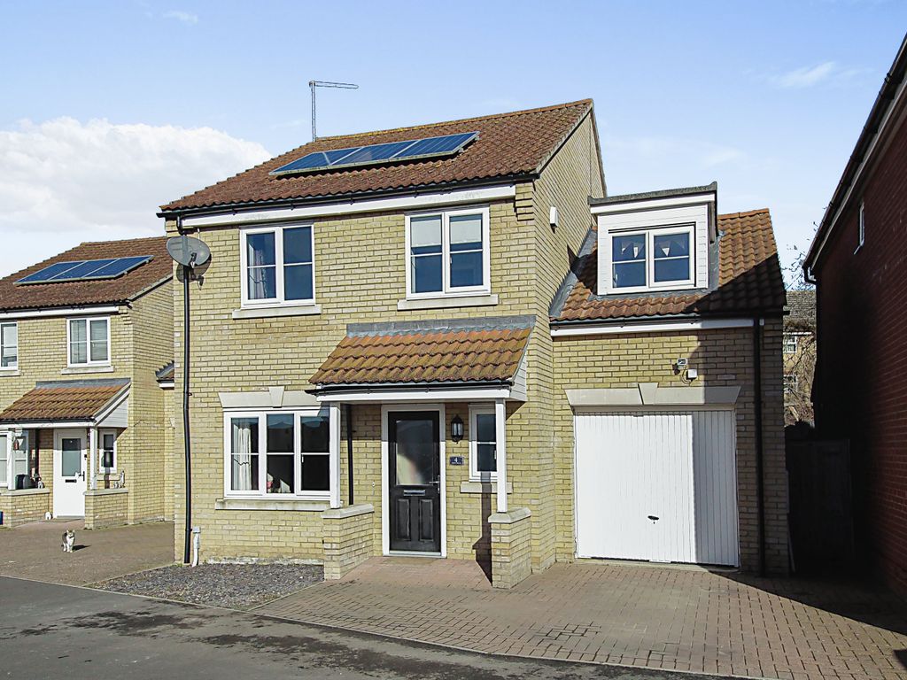 4 bed detached house for sale in Abbey Mews, Thetford IP24 Zoopla