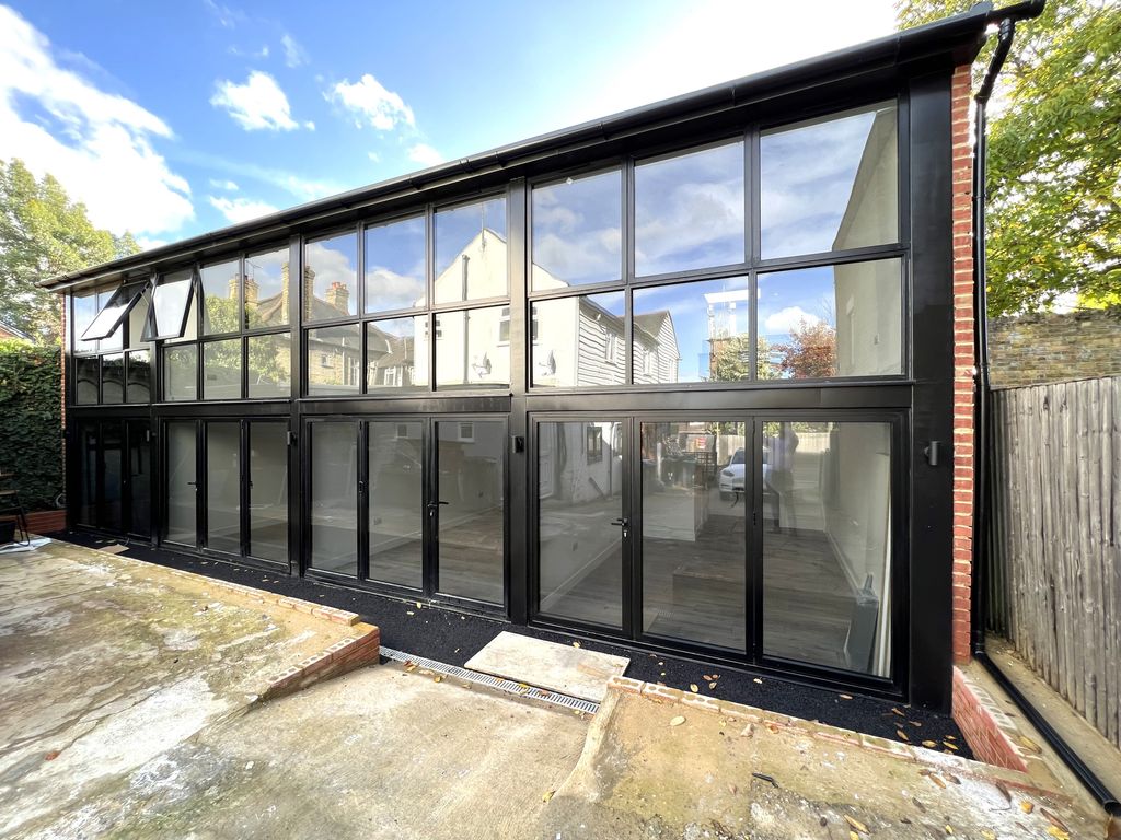 Office to let in Station Road, Sawbridgeworth, Hertfordshire CM21, £